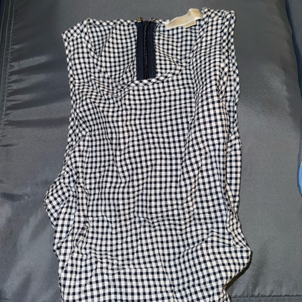 Very elegant dress